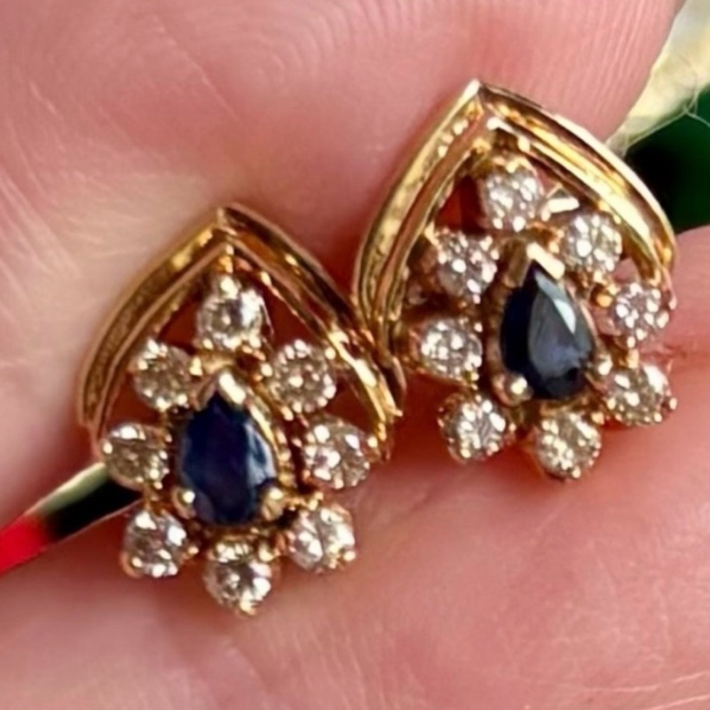 Elegant 14 KT Yellow Gold Genuine Natural Diamond & Blue Sapphire Earrings